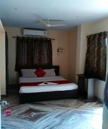 Ferienwohnung Sunshine Castle- Gachibowli Hyderabad Exterior foto